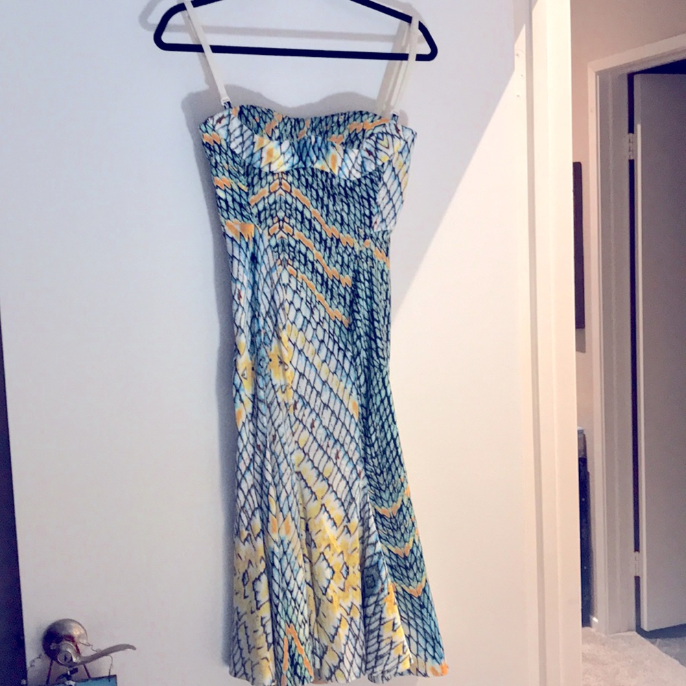 Patterned silk dress. Size 38 Italian 2 US